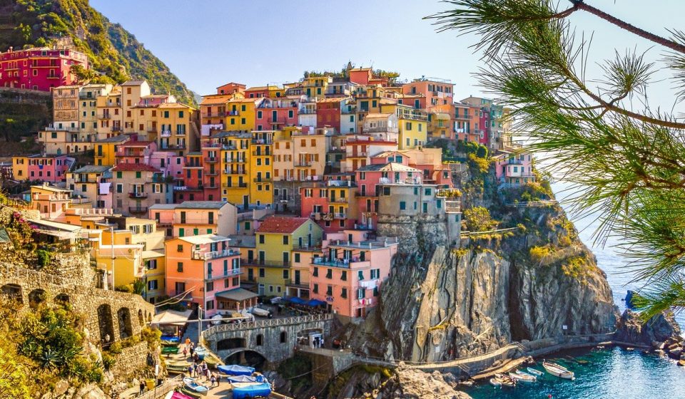italy-sea-houses-4093227 italy, sea, houses-4093227.jpg